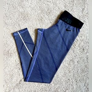 Women’s Nike Dri-Fit Training Pants | 80% Polyester, 20% Spandex | Blue | S